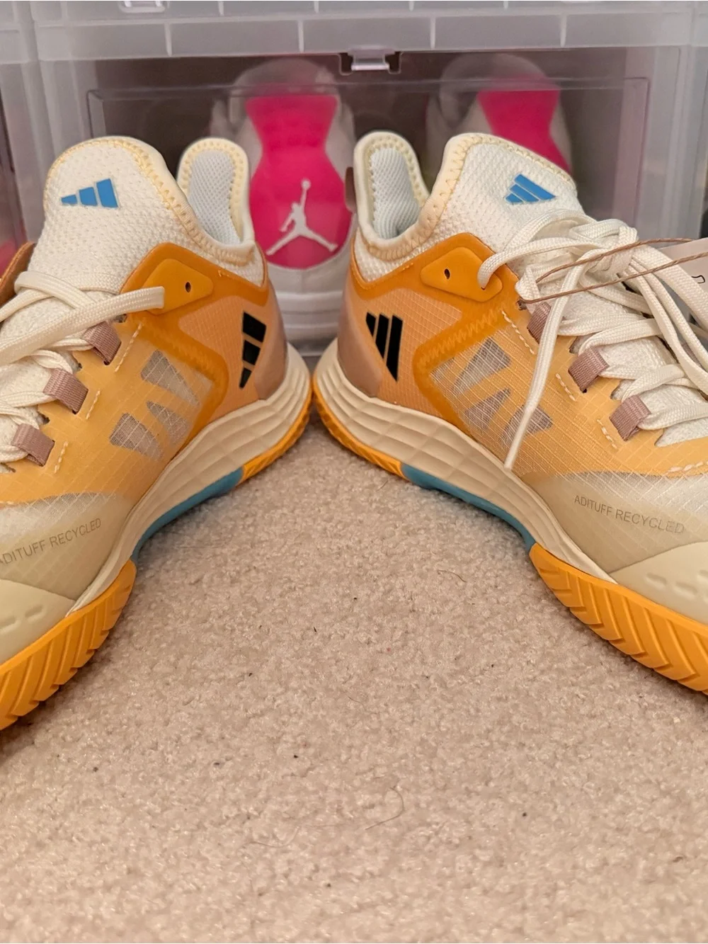 Women’s adidas Adizero Ubersonic 4 - Picture 5 of 7